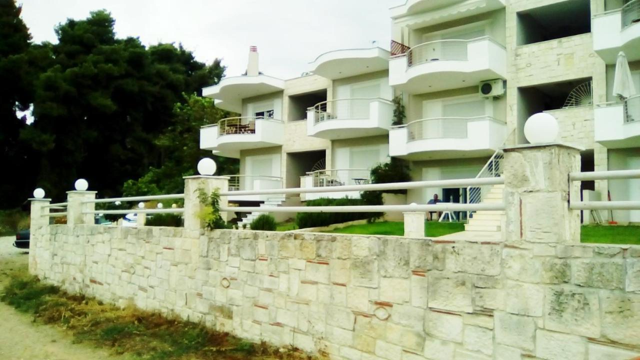 Emerald Apartment With Sea View Кріопігі Екстер'єр фото